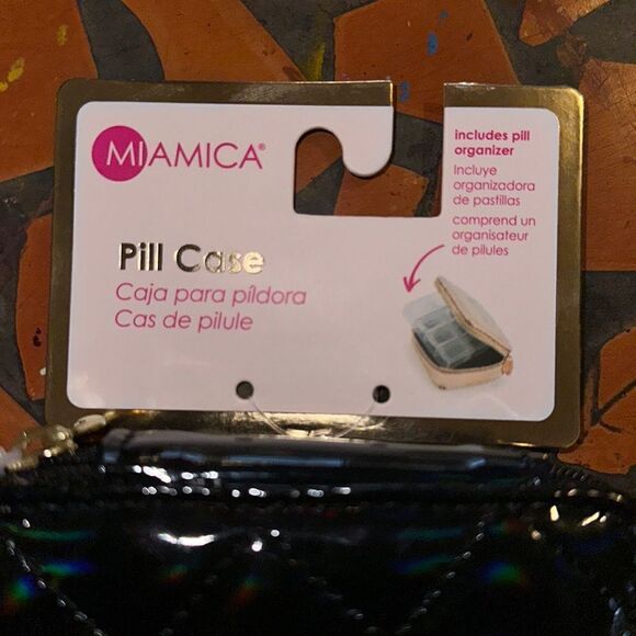 MIAMICA Travel Zip Around Pill Case Quilted Diamond Sewn Black Faux Leather - Picture 8 of 8